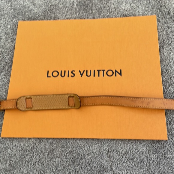 Louis Vuitton Keepall Strap - Picture 6 of 15